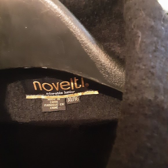 Novelti, Cap - Picture 2 of 5
